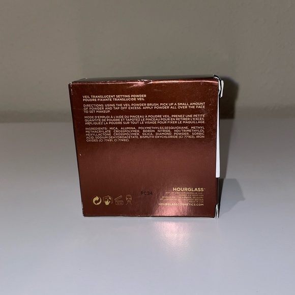 Hourglass Translucent Veil Setting Powder - Picture 4 of 6
